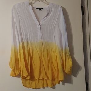 Super cute Ombre blouse